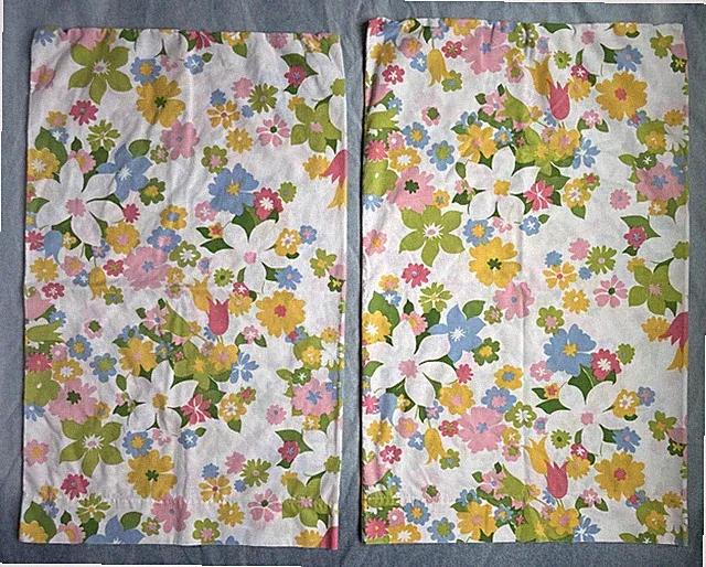 2 Vintage Cannon Monticello White Floral Percale Standard Pillowcases 42x36