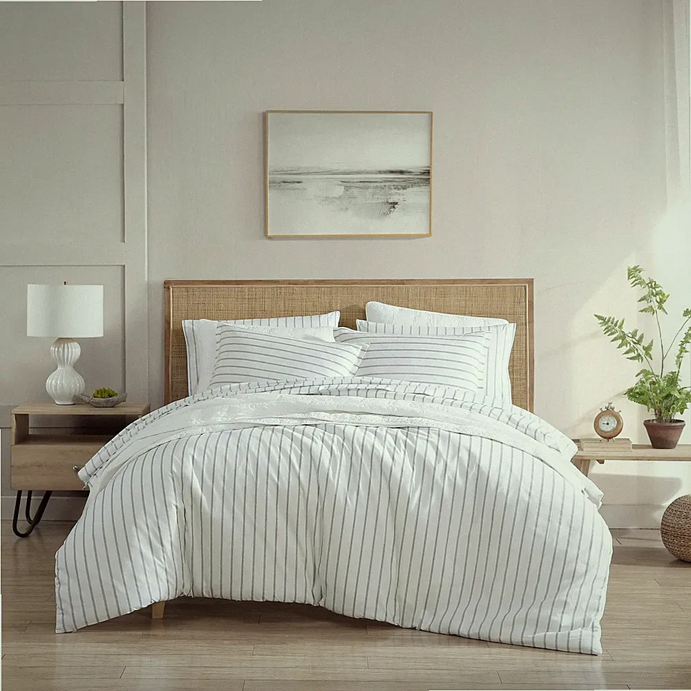 King Duvet Cover Set, Breathable Cotton Percale Bedding with Matching Shams...