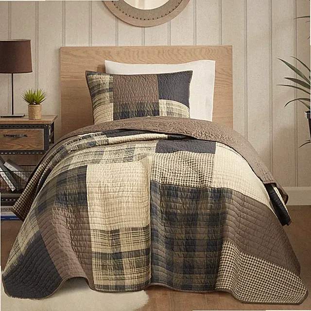 Lightweight Patchwork Quilt Set for Twin/Twin XL Bed - Winter Hills Design