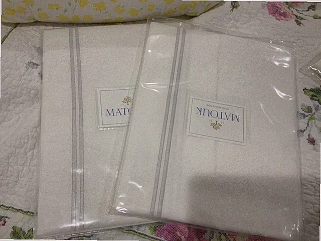 Matouk India NWT 2pc Euro Shams 350TC Cotton Percale White/Silver (13) Sets SOLD