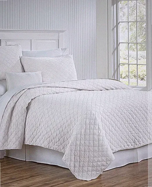 Traditions Linens Louisa White Full/Queen Coverlet Blanket Cotton Scandia